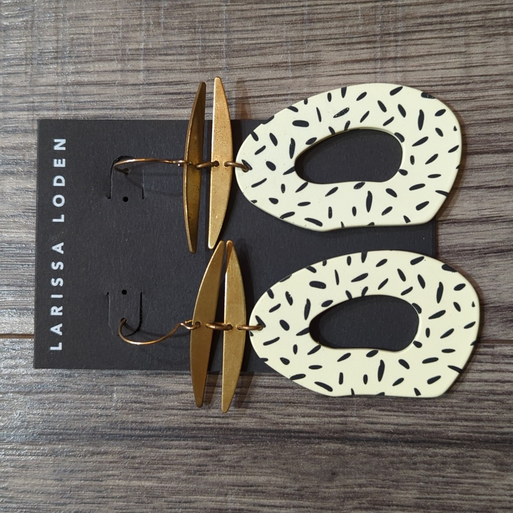 Larissa Loden Earrings